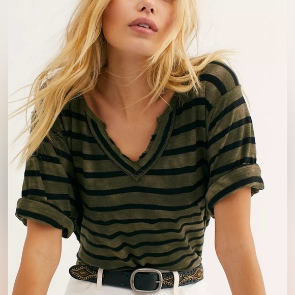 We the Free Head in the Clouds Stripe V Neck Tee Size Small - Picture 3 of 14